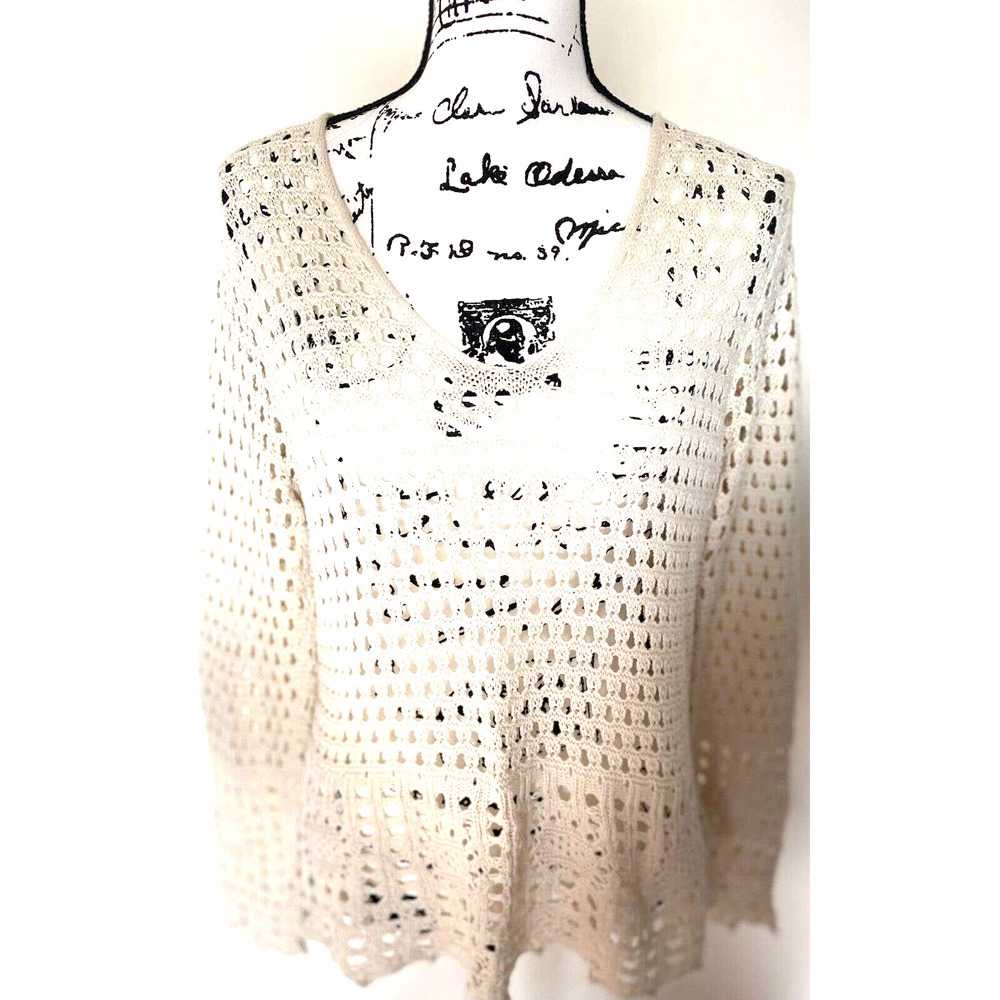 Women’s Jeanne Pierre Size Medium Oatmeal V-Neck Long Sleeve Open Knit Crochet